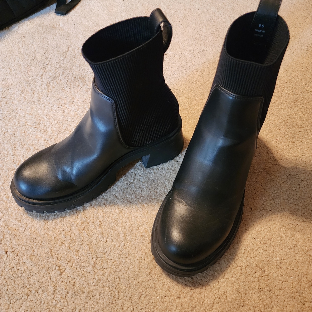 Steve Madden Black Ankle Booties
